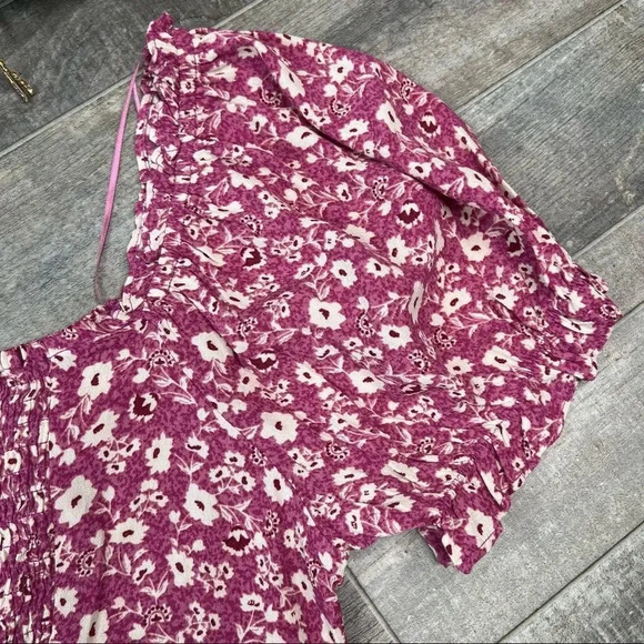 Elodie Floral Print Cropped Short Sleeve Boho Top in Berry NEW Size XL - Picture 5 of 11